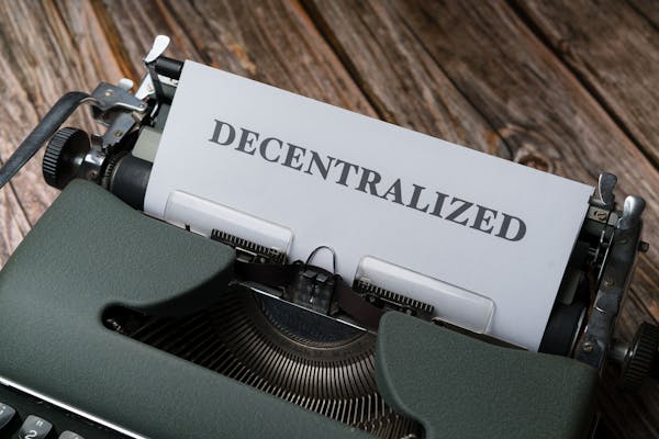 The Emergence of Decentralized Finance (DeFi): Examining the Most Recent Developments and Trends